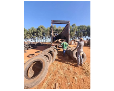 Imagem da notícia Chapadão do Sul descarta mais de 100 toneladas de pneus inservíveis de forma correta